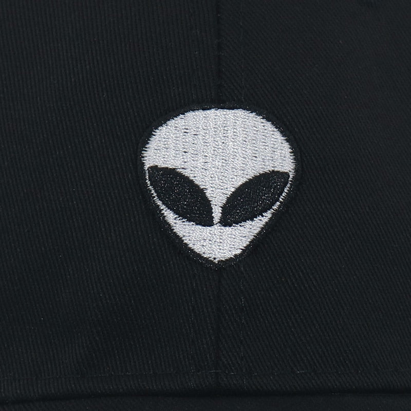 Believe Alien Svart Dad Hat
