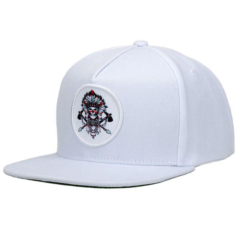 Tomahawk Skull Vit Snapback