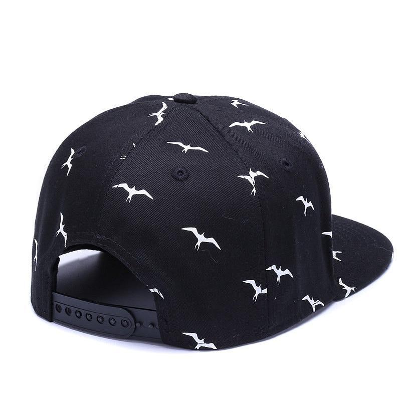 White Birds Svart Snapback